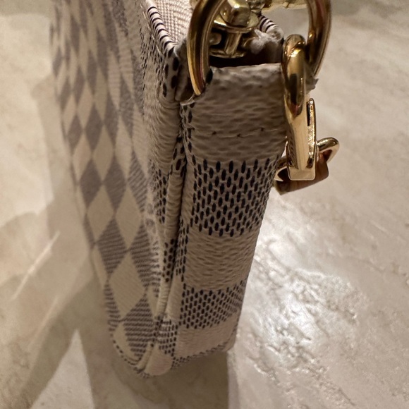 100% Authentic Louis Vuitton Pochette Accessoires NM Damier; Excellent condition - Picture 12 of 16